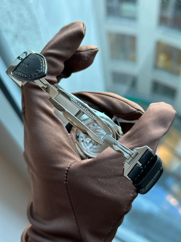 Jaeger-LeCoultre Master Ultra Thin Moon